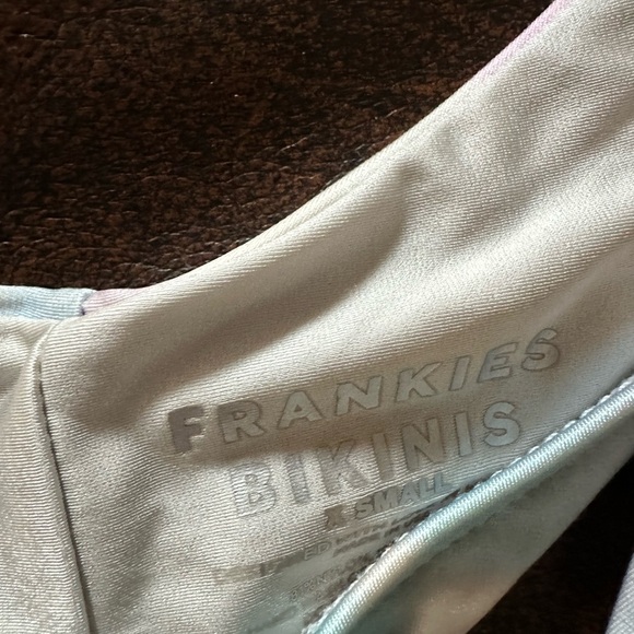 Alo Yoga ALO x Frankies Bikinis Katarina Top and Bottom - Pastel Checker - Picture 5 of 7